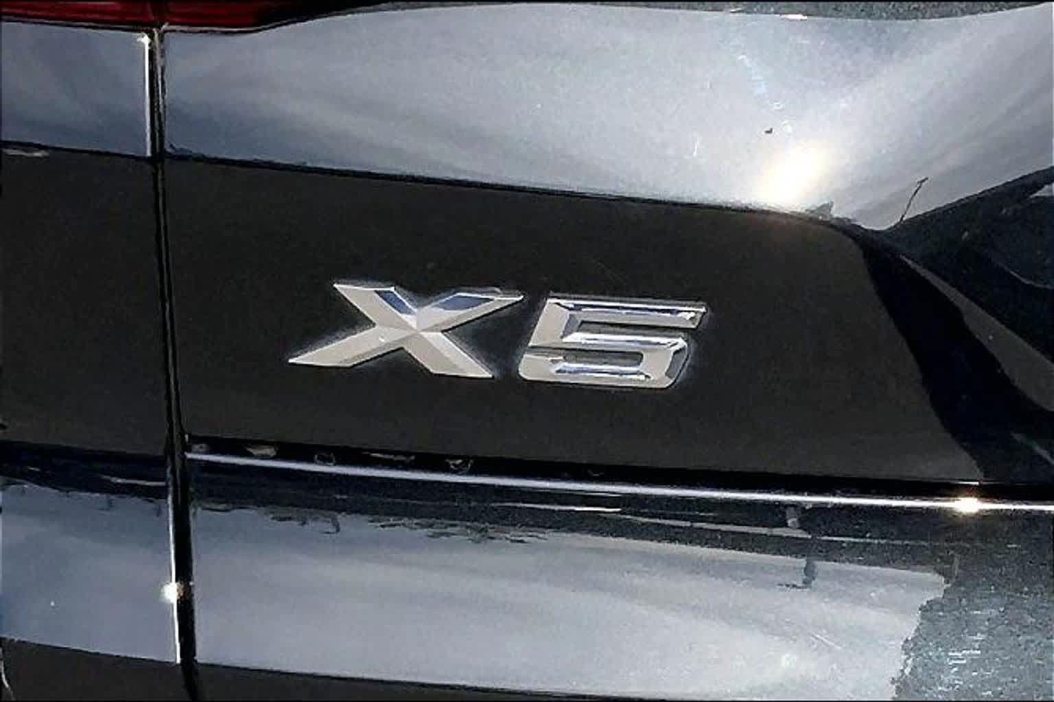 Used 2022 BMW X5 xDrive45e w/ Executive Package AWD/4WD image 9