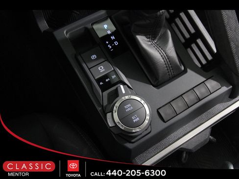 Certified 2025 Toyota Tacoma SR5 image 17