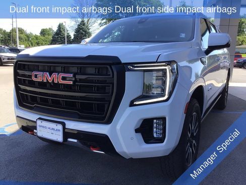 Used 2023 GMC Yukon XL AT4 w/ AT4 Premium Plus Package AWD/4WD image 14
