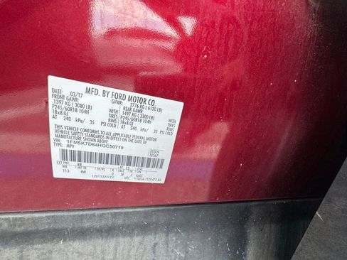 Used 2017 Ford Explorer XLT FWD image 11