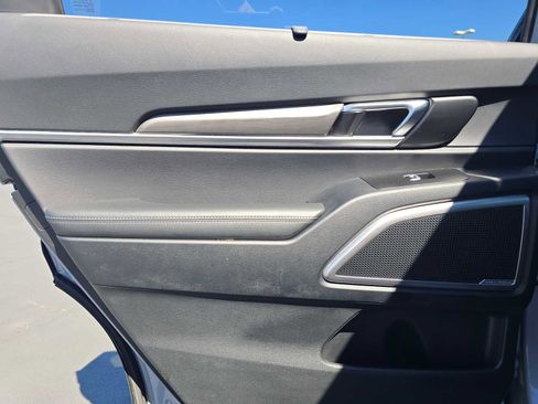 Used 2025 Kia Telluride EX X-Line image 16