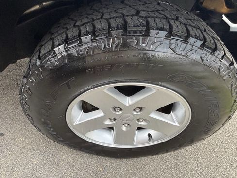 Used 2014 Jeep Wrangler Unlimited Sport w/ Quick Order Package 24S image 18