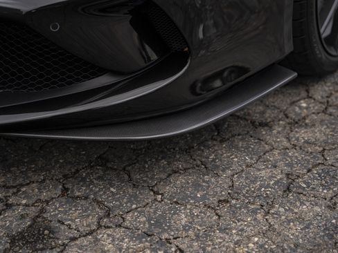 Certified 2022 Ferrari F8 Tributo RWD image 27