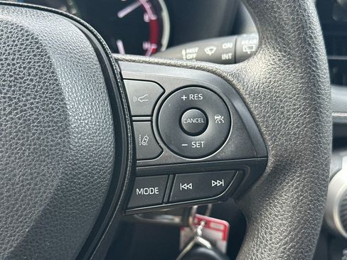 Used 2024 Toyota RAV4 LE image 27