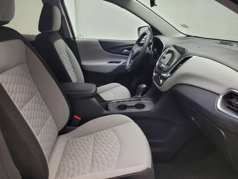 Used 2019 Chevrolet Equinox LT AWD/4WD image 21