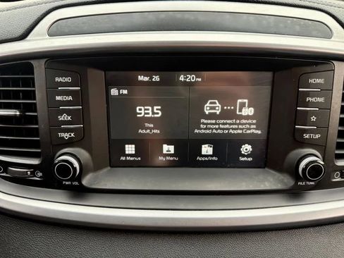 Used 2019 Kia Sorento AWD image 22