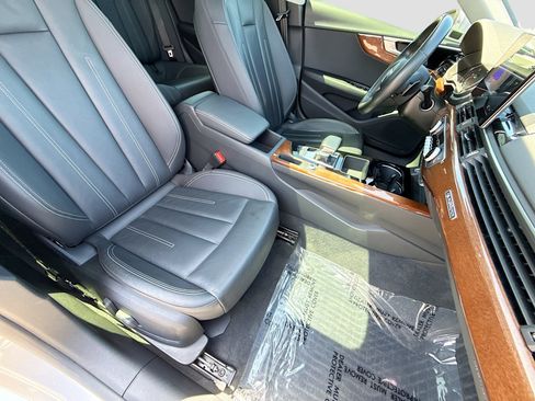 Used 2022 Audi A5 2.0T Premium image 14