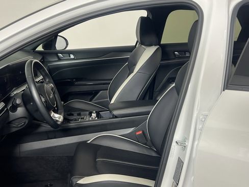 Used 2025 Kia K5 GT-Line image 19