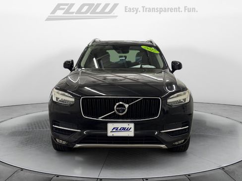 Used 2017 Volvo XC90 T5 Momentum w/ Vision Package FWD image 3
