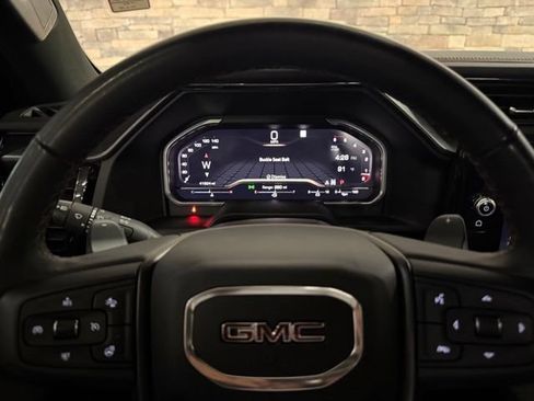 Used 2024 GMC Sierra 1500 AT4 w/ AT4 Premium Package AWD/4WD image 15