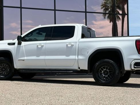 Used 2021 GMC Sierra 1500 AT4 w/ AT4 Preferred Package AWD/4WD image 6