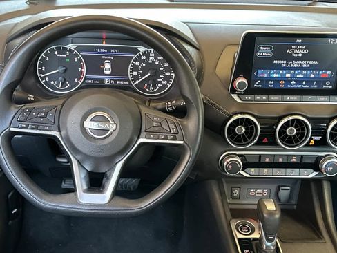 Used 2024 Nissan Sentra SV FWD image 15