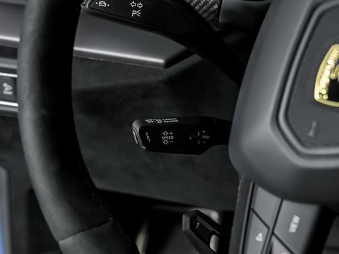 Used 2024 Lamborghini Urus Performante image 33