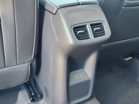 New 2025 Buick Envision Sport Touring image 36