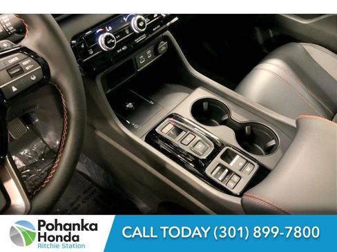 New 2025 Honda Pilot TrailSport image 9