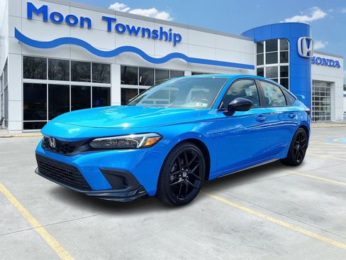 Used 2024 Honda Civic Sport image 3