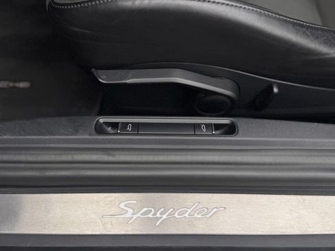Certified 2021 Porsche 718 Boxster Spyder w/ Light Design Package RWD image 16