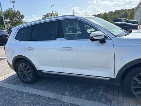 Used 2020 Kia Telluride SX w/ SX Prestige Package AWD/4WD image 14
