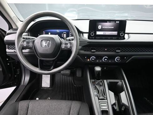 Certified 2023 Honda Accord EX image 11