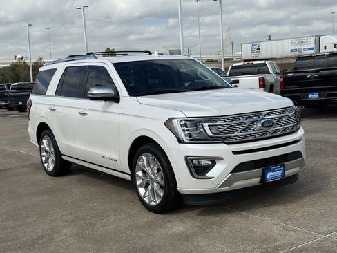 Used 2019 Ford Expedition Platinum image 5