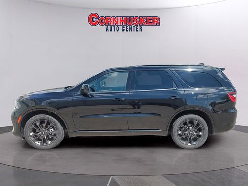 Used 2025 Dodge Durango GT w/ Blacktop Package AWD/4WD image 4