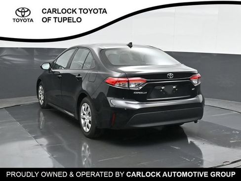 Used 2025 Toyota Corolla LE FWD image 10