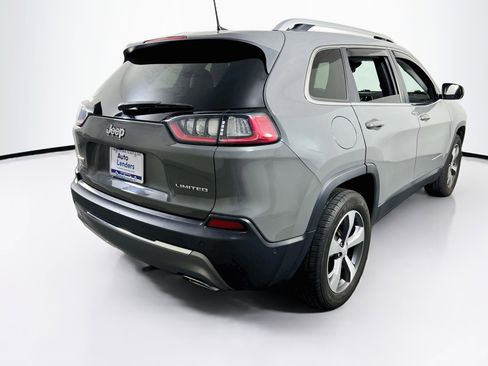 Used 2021 Jeep Cherokee Limited w/ Mopar Interior Package AWD/4WD image 5