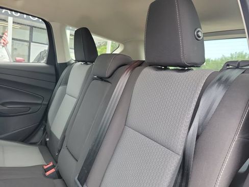Used 2017 Ford Escape SE FWD image 21