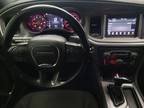 Used 2020 Dodge Charger SXT w/ Blacktop Package RWD image 22