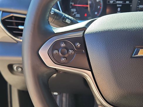 Certified 2023 Chevrolet Traverse LT image 23