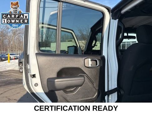 Used 2022 Jeep Wrangler Unlimited Sport image 36