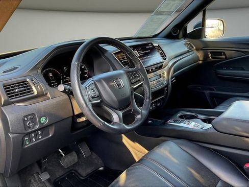 Used 2025 Honda Ridgeline TrailSport image 20
