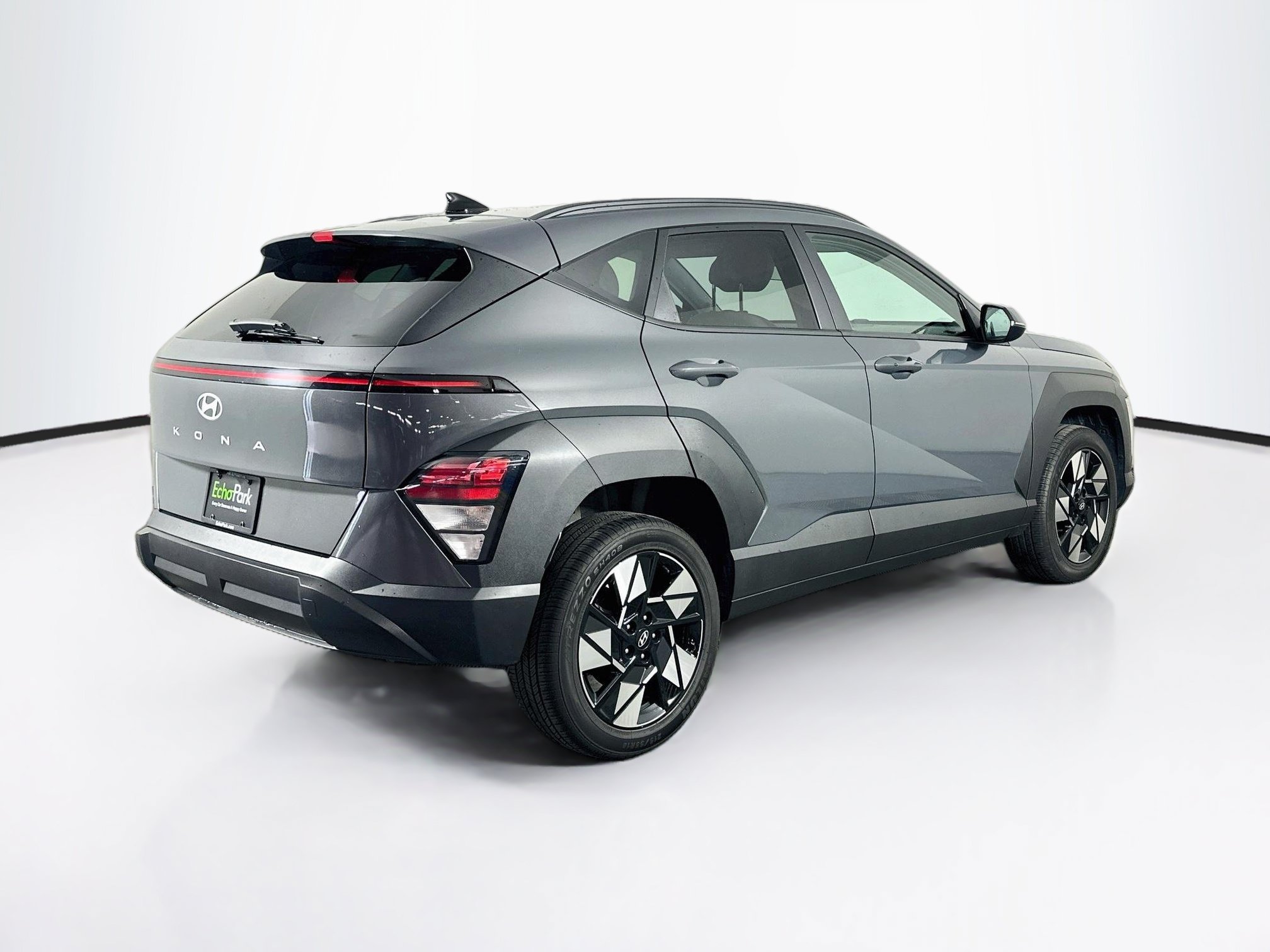 Used 2025 Hyundai Kona SEL AWD/4WD image 9