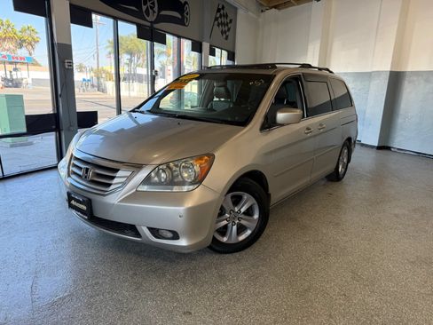 Used 2008 Honda Odyssey Touring image 3