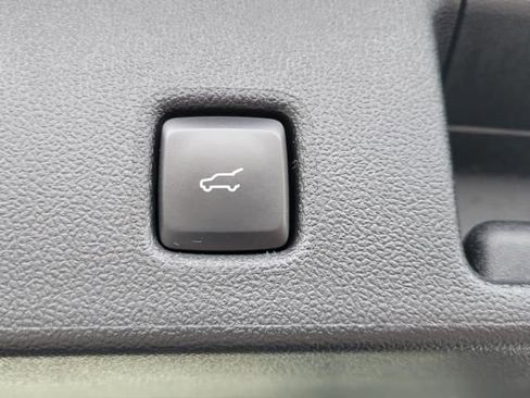 Certified 2022 Ford Escape Titanium image 14