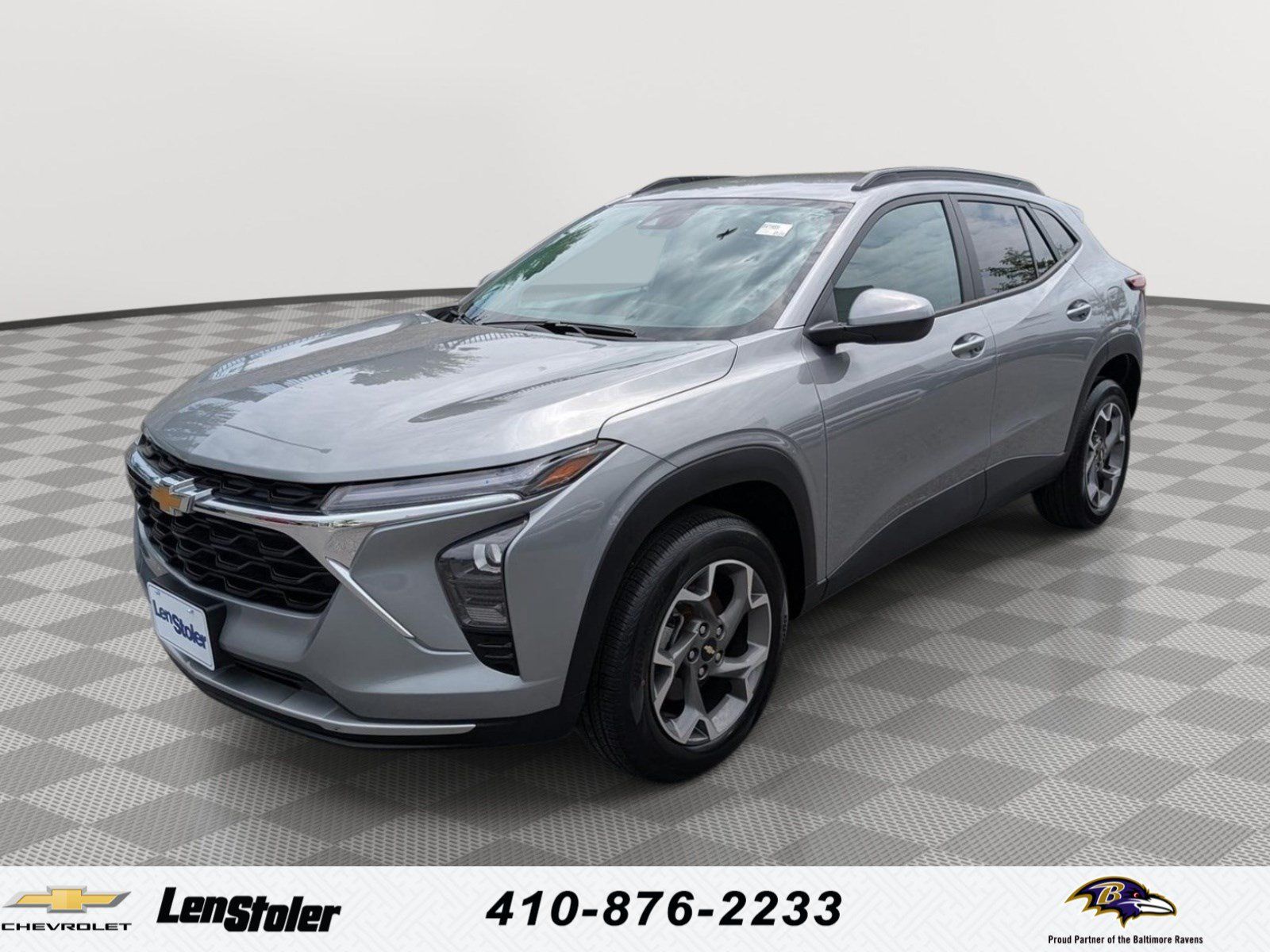 Used 2024 Chevrolet Trax LT w/ Driver Confidence Package FWD image 1