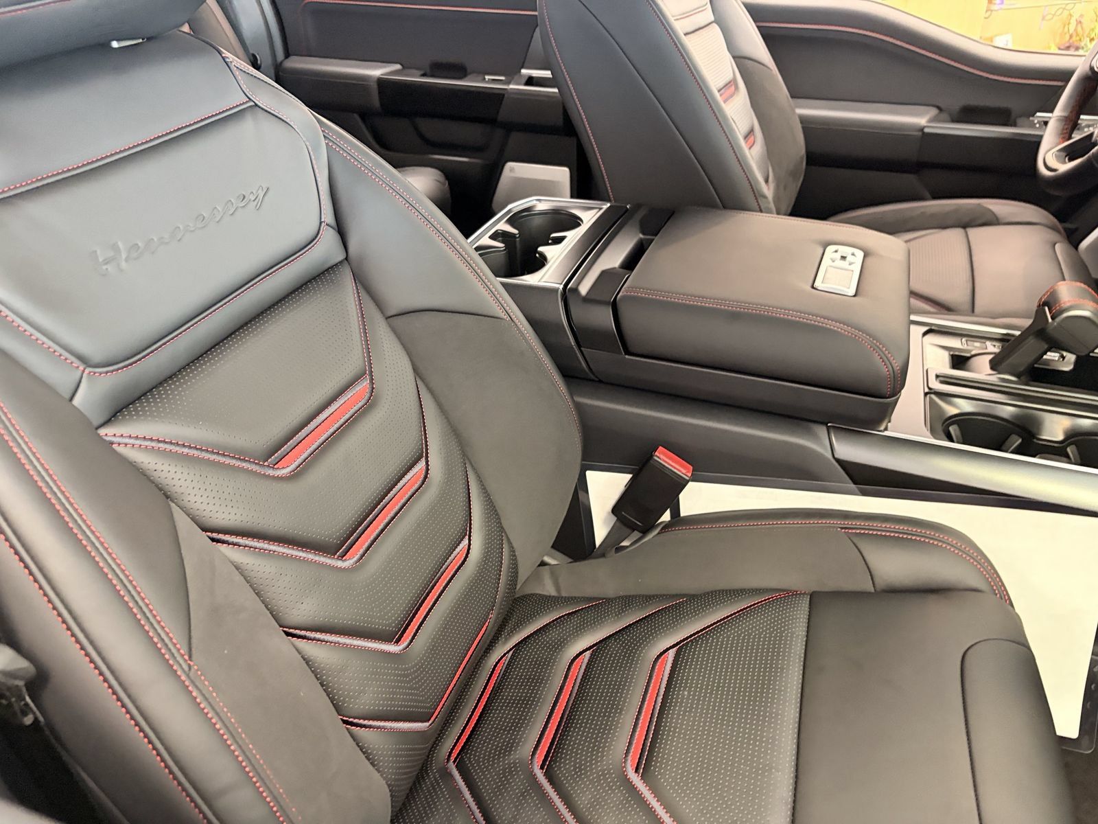 New 2026 Ford F150 Raptor AWD/4WD image 9
