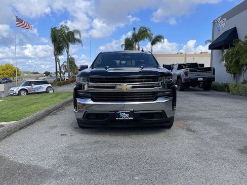Used 2019 Chevrolet Silverado 1500 LT w/ All-Star Edition image 2