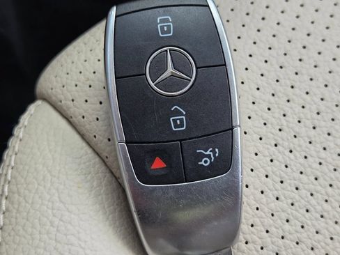 Used 2022 Mercedes-Benz GLC 300 4MATIC image 40