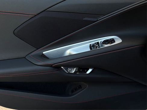 Used 2026 Chevrolet Corvette Stingray Coupe w/ Chrome Exterior Badge Package image 19