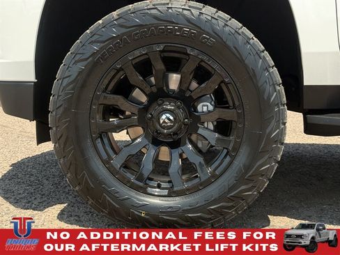 Used 2024 Chevrolet Tahoe RST w/ Luxury Package AWD/4WD image 12
