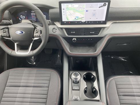 New 2026 Ford Explorer ST-Line w/ ST-Line Street Pack RWD image 15