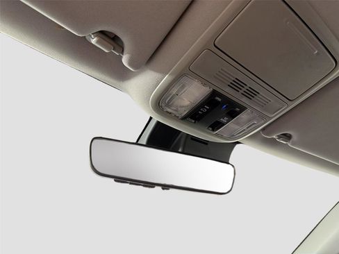 Used 2021 Honda Pilot EX-L image 18