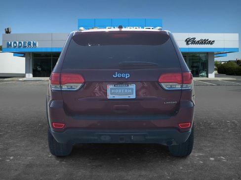 Used 2018 Jeep Grand Cherokee Laredo RWD image 3