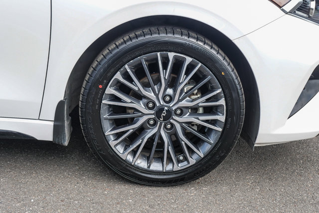 Certified 2023 Kia Forte GT-Line FWD image 11