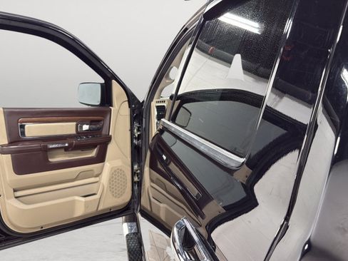Used 2014 RAM 1500 Laramie w/ Convenience Group RWD image 13