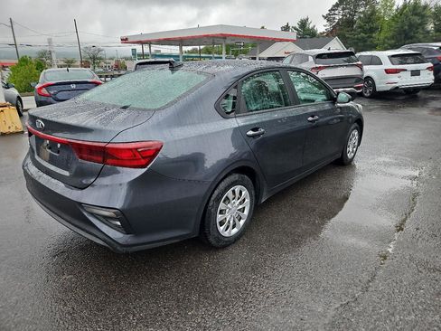 Used 2021 Kia Forte Sedan FWD image 3