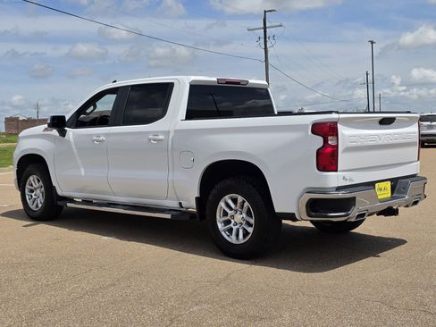 Used 2024 Chevrolet Silverado 1500 LT AWD/4WD image 7