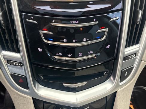 Used 2014 Cadillac SRX Performance w/ Driver Awareness Package image 31