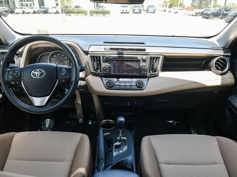 Used 2013 Toyota RAV4 XLE FWD image 14